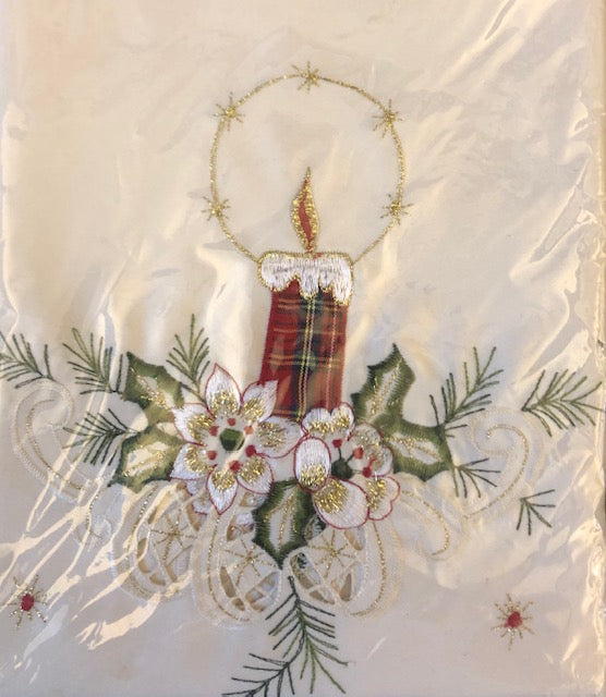 Table Runner - Candle & Holly